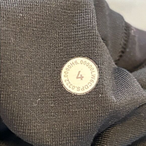 Lululemon Align Ribbed Waist Cropped Jogger Pants  Black Size 4 - Picture 7 of 9